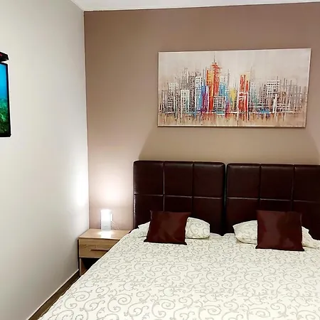 Centar Lux 2 Hostel *
