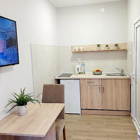 Centar Lux 2 אכסניה *