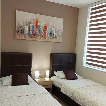 Centar Lux 2 * זרנג'נין