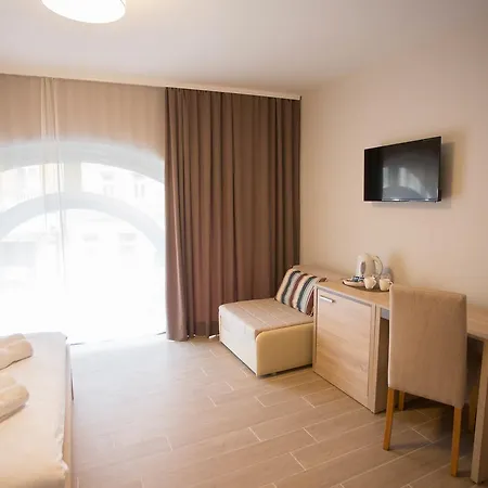 Centar Lux 2 Hostel Zrenjanin