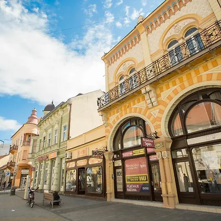 אכסניה Centar Lux 2