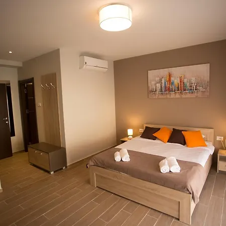 אכסניה Centar Lux 2 זרנג'נין