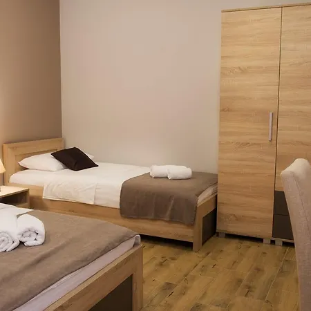 Centar Lux 2 Hostel Zrenjanin