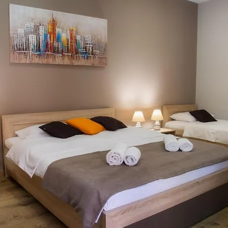 Centar Lux 2 * Zrenjanin