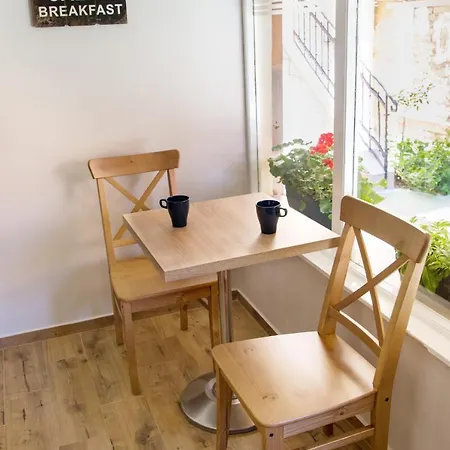 Centar Lux 2 * זרנג'נין